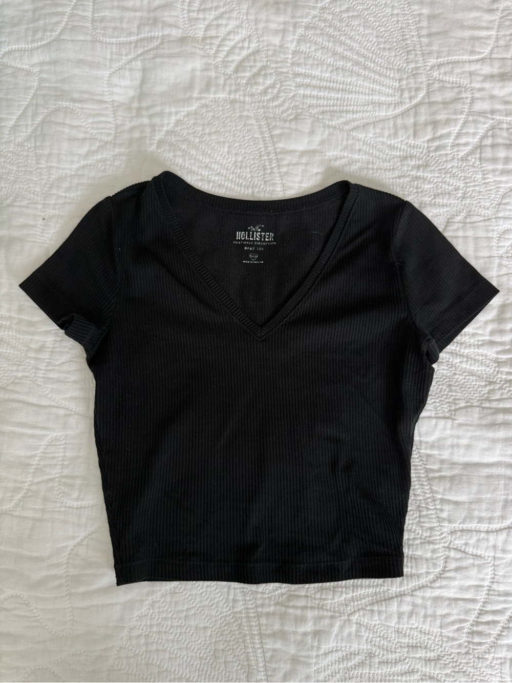 V-neck Baby Tee